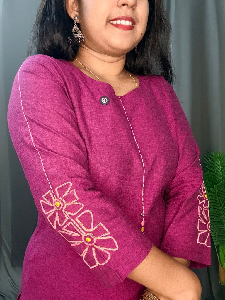 L0113 Anvita Wine 2PC Set