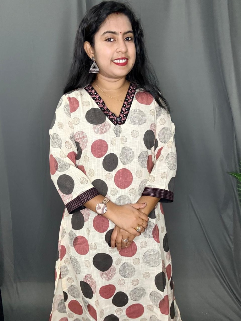 L0133 Anvita Off-white Kurti