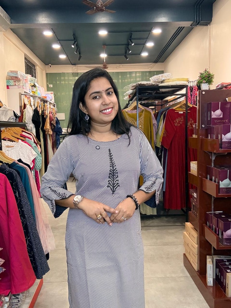 L0223  Anvita White & Black Stripe Slit Kurti 