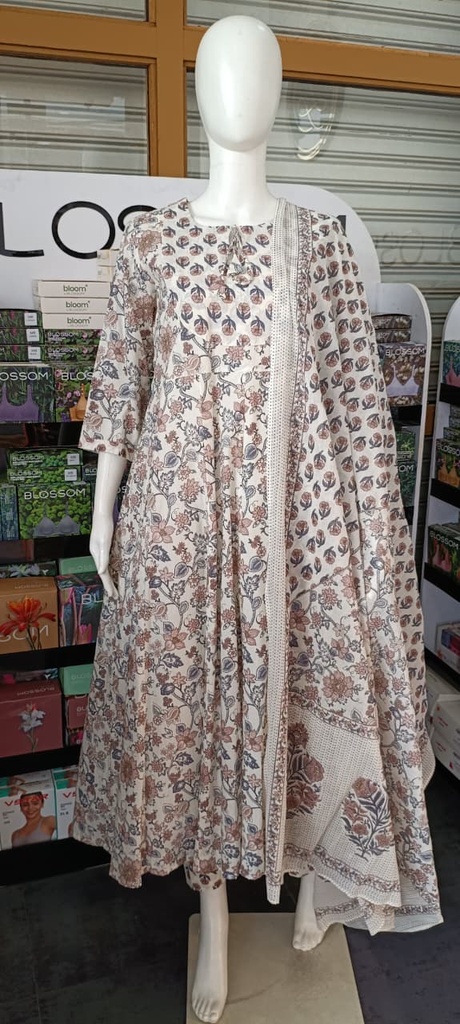 GHC453-GY White Printed Aline 3PC Set