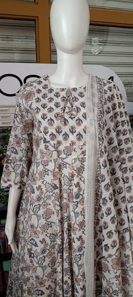 GHC453-GY White Printed Aline 3PC Set