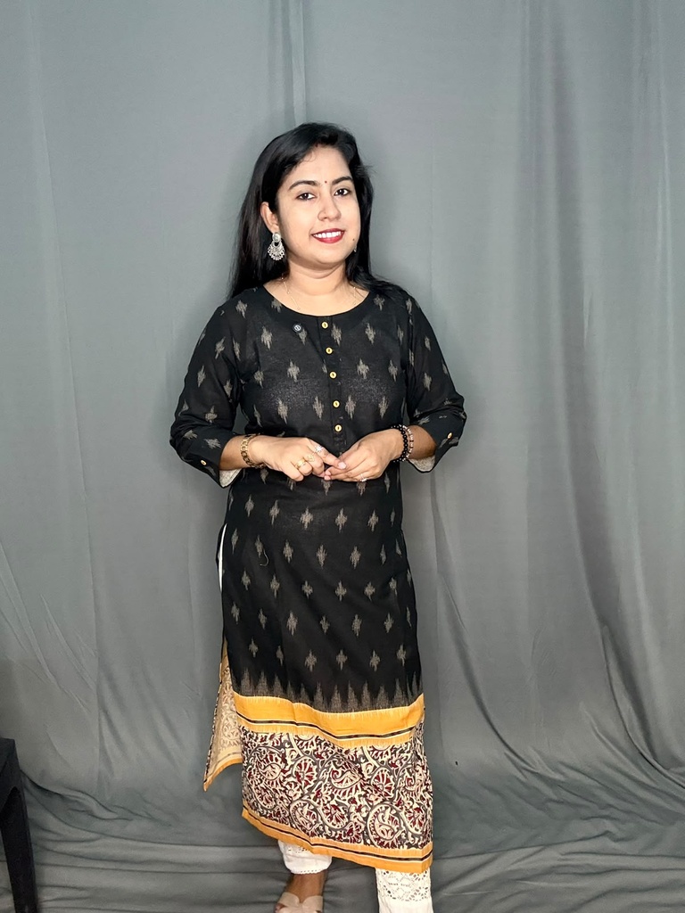 ANV034 Anvita Black Ikkat Slit Kurti