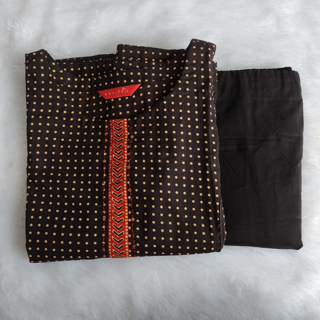 Anvita Black Polka Dots Princess Cut  Aline Slit Top&Palazzo Bottom Set