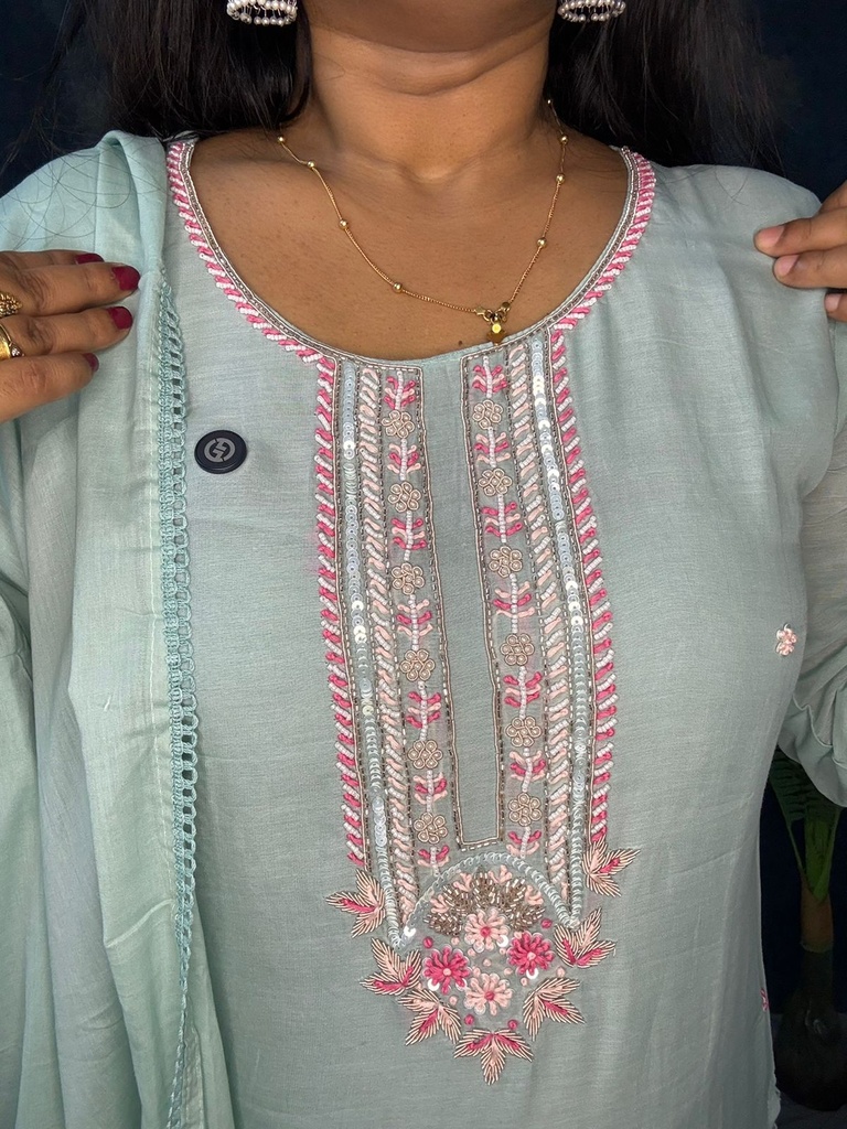 LP0018 Powder Blue 3PC Set