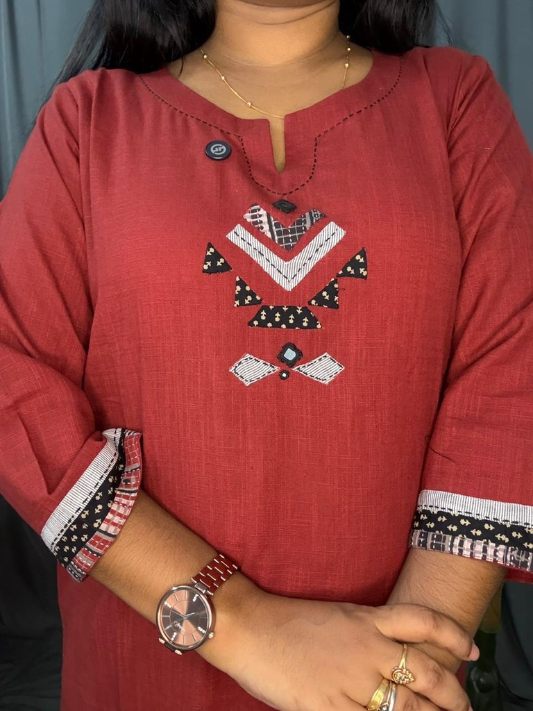 L0080 Anvita Maroon Kurti