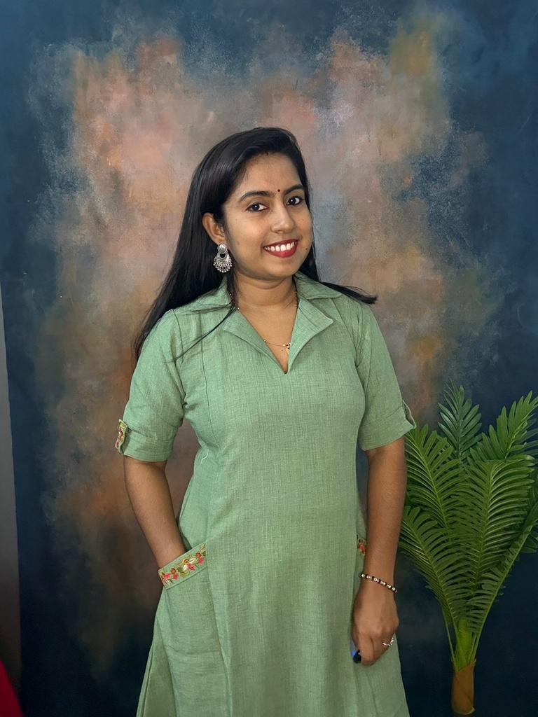 Imported Cloth Front 3 Panel Shirt Collar With 2 Side Pocket Threadworks Aline Kurti 