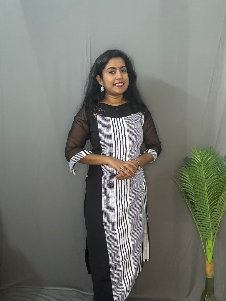 L0048 Farishta Black&White Stripes Slit Kurti