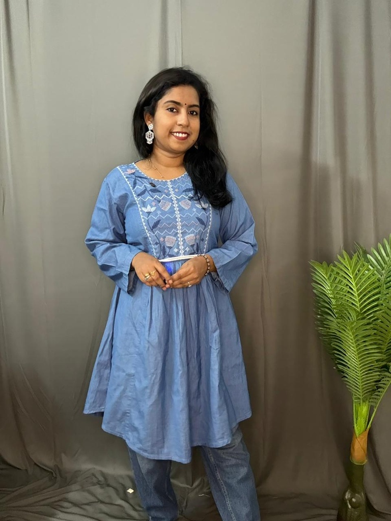 L0076 Denim Short Top