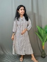 L0089 Black&White Rayon Kurti