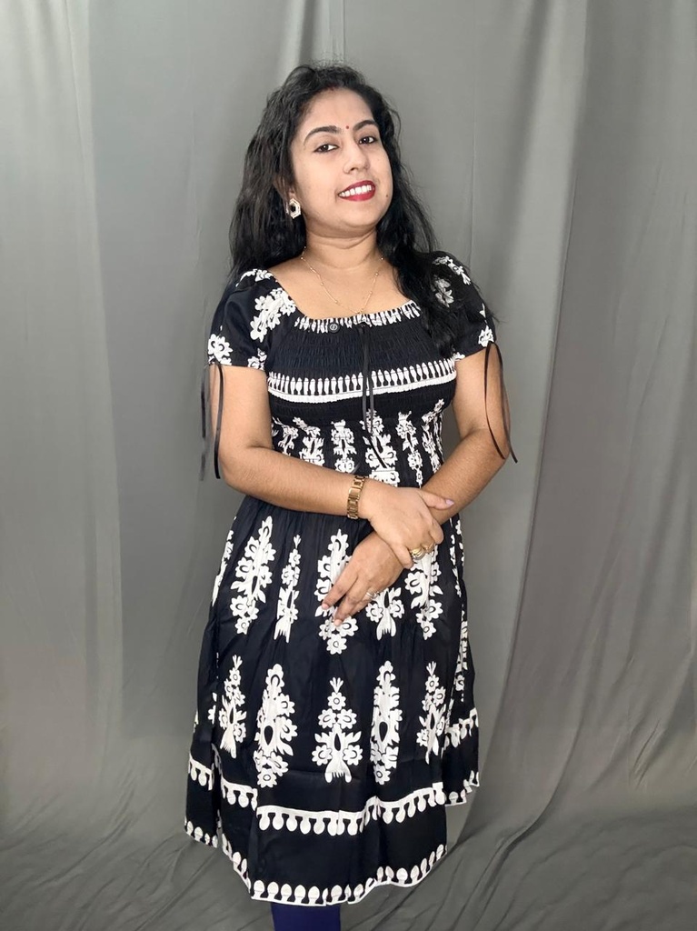 L0124 Cotton Smocked Frock