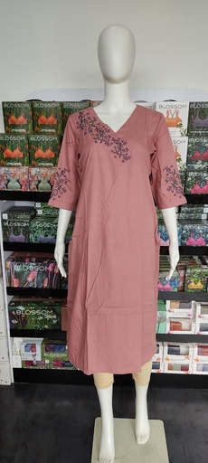 Vismay Onion Pink V-Neck Embroidery Work Kurti 
