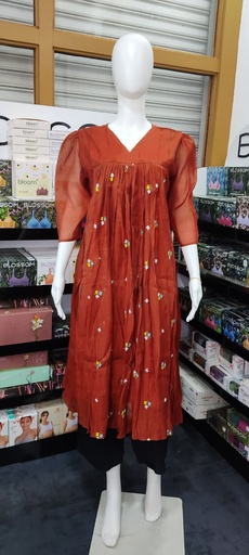 L0022 Mul Chanderi Kurti 