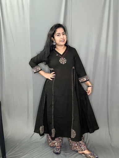 L0145 Anvita Black 2PC Set