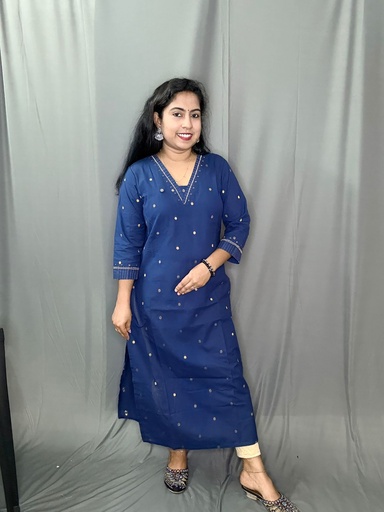 L0146 Anvita Kurti 