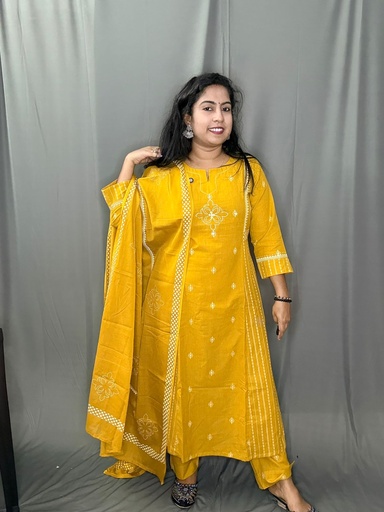 L0148 Anaya Yellow Slit PC Set