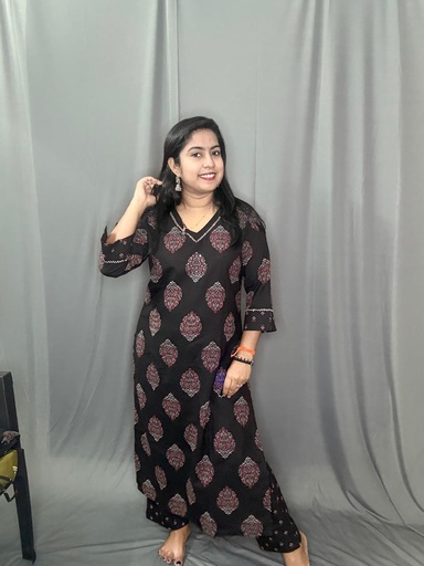 L0205 Anvita Black Sequnce Slit 2PC Set