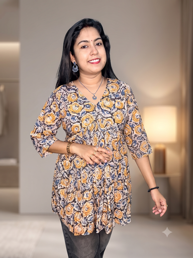 MFA003 Cotton Kalamkari Aliya Cut Short Top